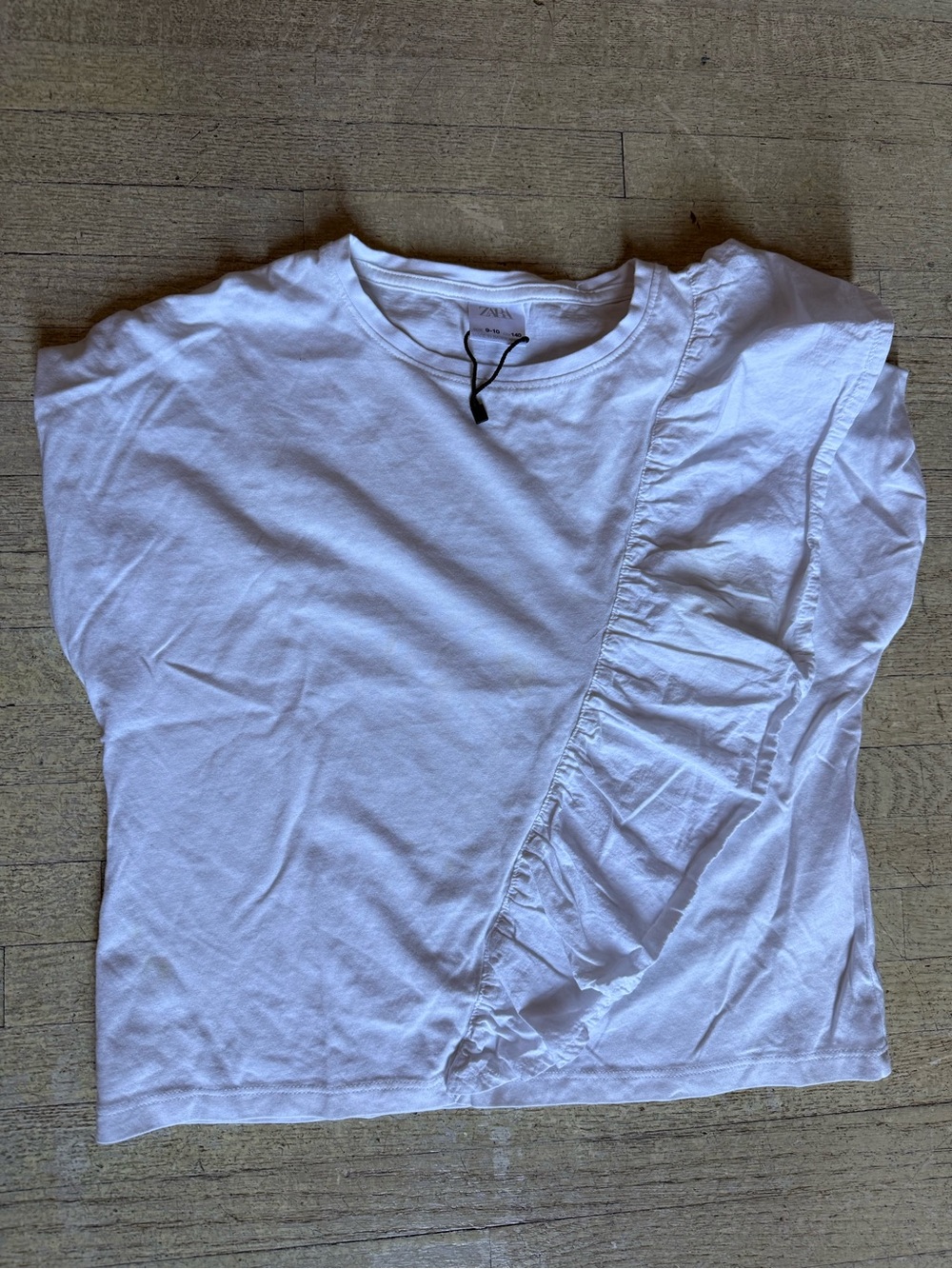 Zara White Short Sleeve Tee with Diagonal Ruffle
